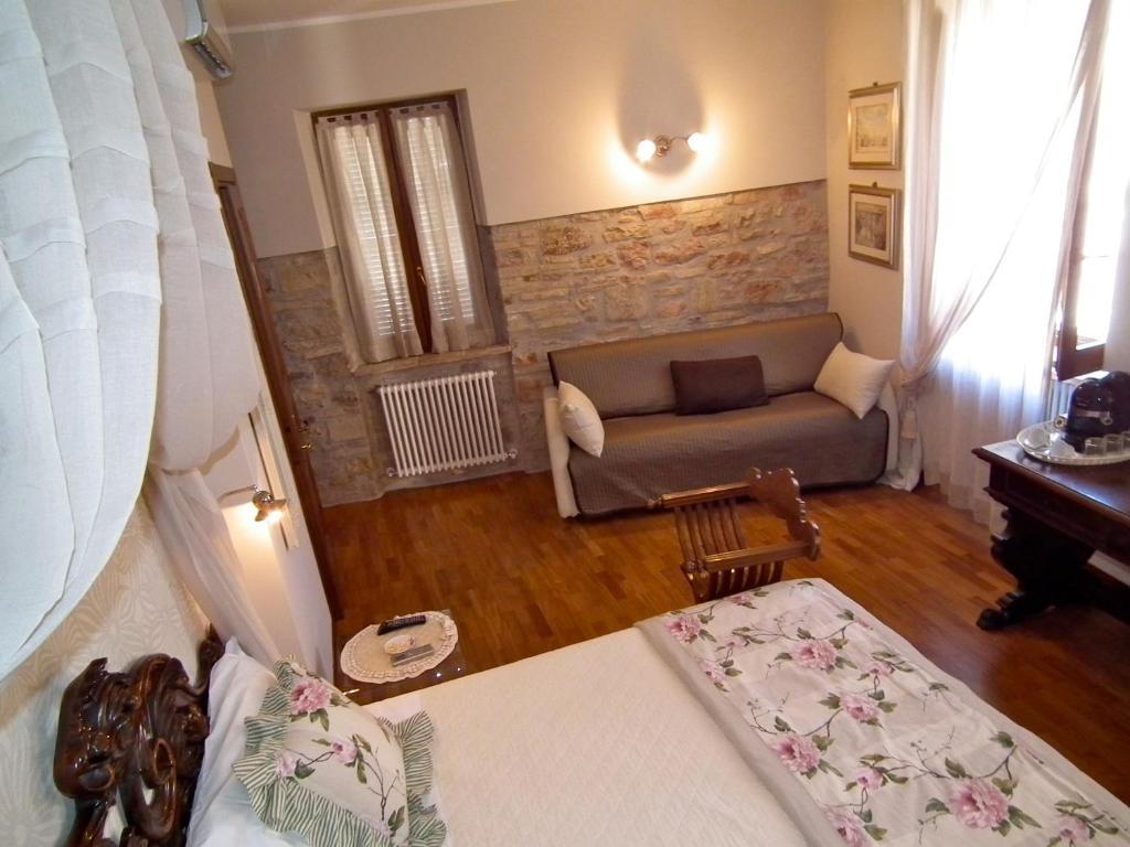 Case Brizi Assisi Bed & Breakfast Room photo